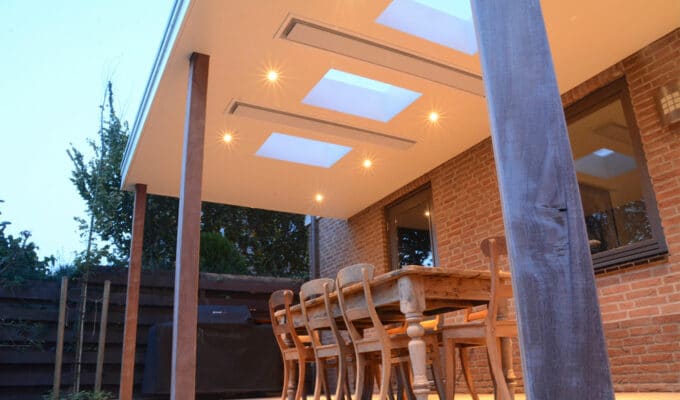 Heatstrip THE2400EUR: Heatstrip Elegance 2400 watt remote & app - Image 2